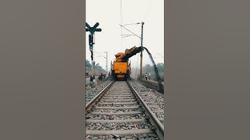 BCM Machine Work | Ballast Cleaning Machine in Indian Railways by BHEL #BCM #Ballast #Indianrailway