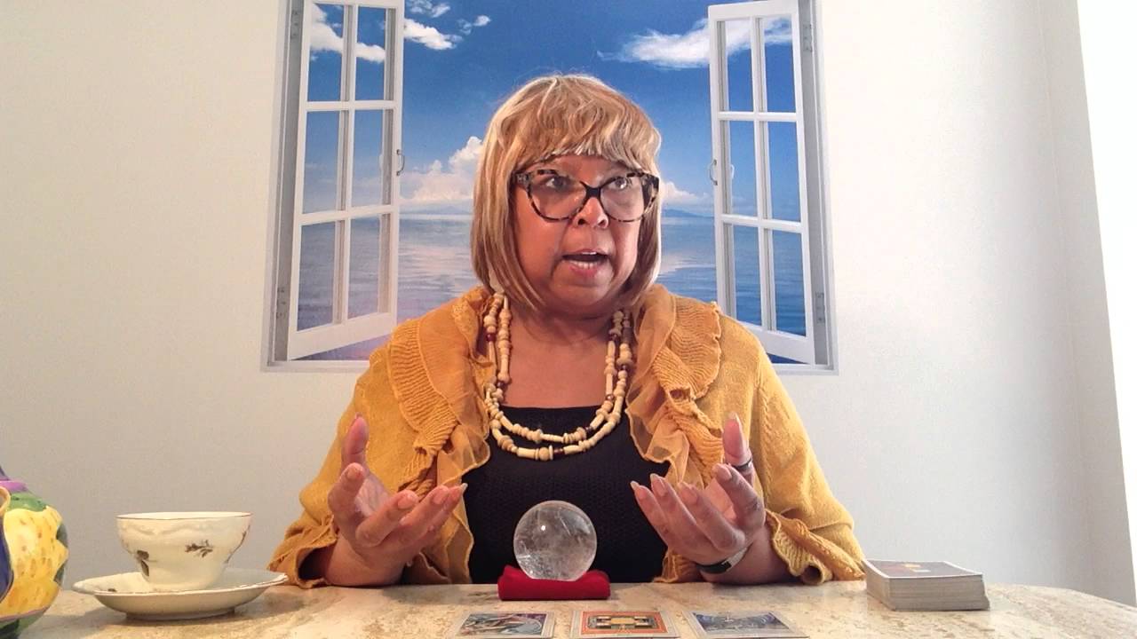 Leo Tarot card reading for the month of May  2016