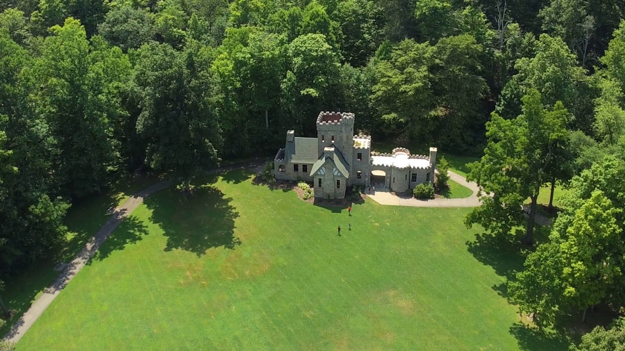 Almost live from Squires Castle