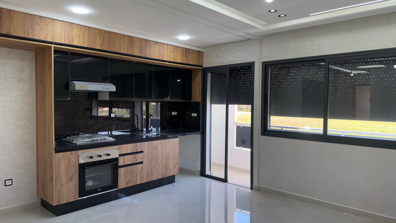 جيب غير 25 مليون +ورقة الدعم  💶انعطيك شقة كطل على البحر🌊في مدينة سيدي رحال🥰🥰