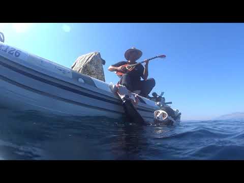 live on boat
