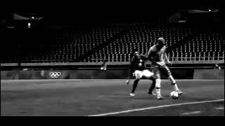 Antony is Brazil s Next Showboat.mp4