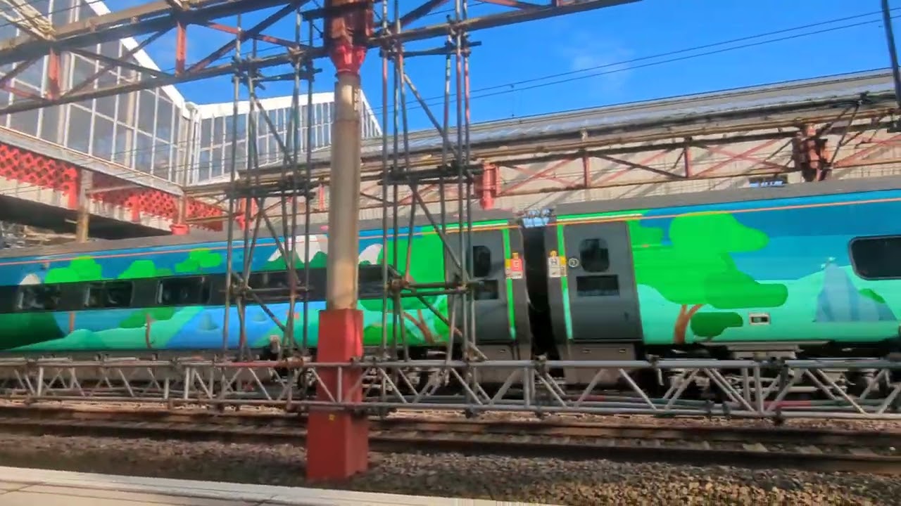 The Avanti west coast class 390 121 at crewe station 