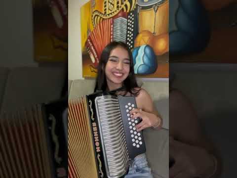 Comenzando esta semana con un buen clásico vallenato.