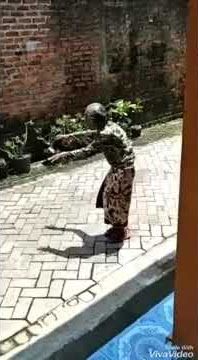 Lucu banget nenek joget sahur #lucu #unik