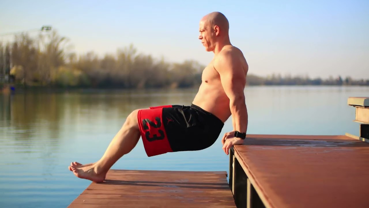 4K! Moje najobľúbenejšie cvičenia na triceps s vlastnou váhou bez pomôcok.