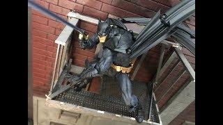 Kaiyodo Revoltech Batman Action Figure Review