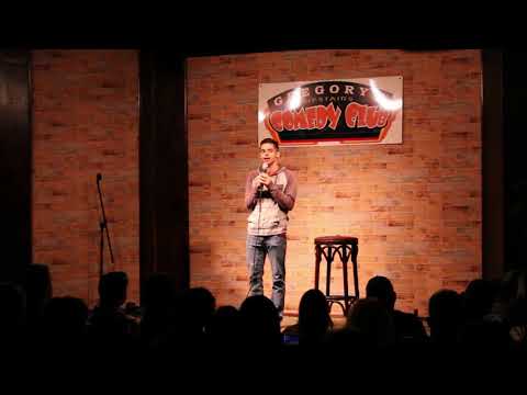 7 to 10 Minutes of Ben Brainard Performing