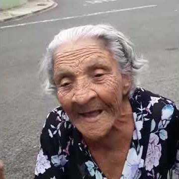 Antigamente mosso...Eu bebia , jogava ,fumava e fudia