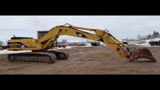 Cat 322 L Excavator motor running
