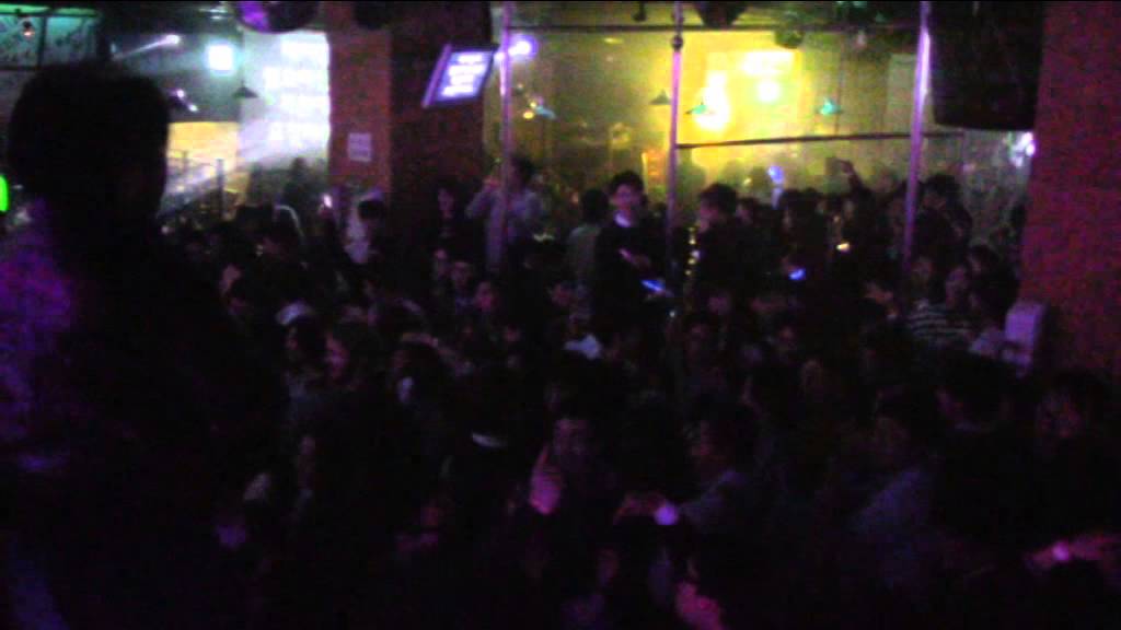 Crazy night in Seoul with my Japanese friend!