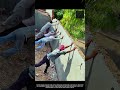 인력을 활용한 콘크리트 구조물 철거 및 공사 현장 #worker #process #engineering #safety #concrete
