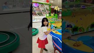 Download Lagu Shelley main di playground pake lagu Leika Sepatu Roda #shortsviral #viral #leika MP3