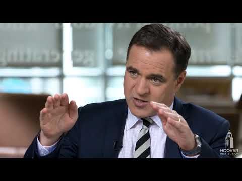 Video: Niall Ferguson Nettowaarde: Wiki, Getrouwd, Familie, Bruiloft, Salaris, Broers en zussen