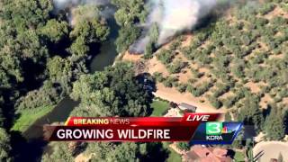 Growing wildfire forces evacuations south of Escalon