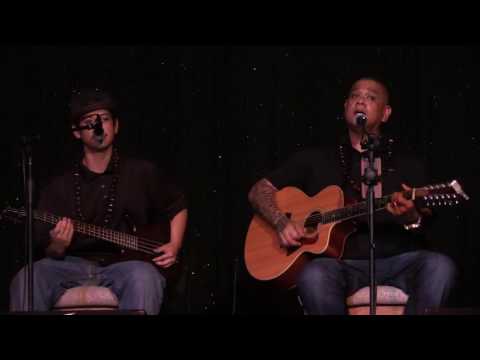 "Hi'ilawe", Perfromed By Sean Na'auao and Kupu Dalire-Na'auao