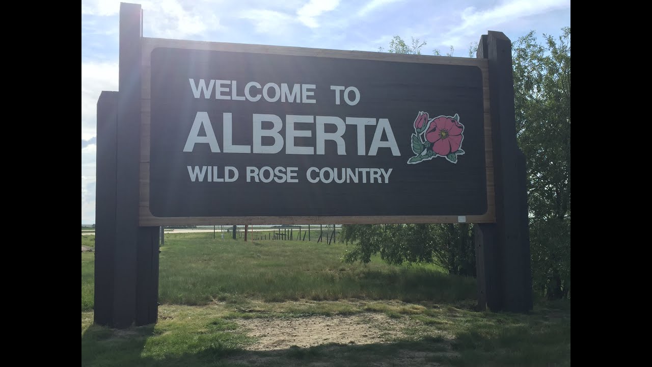 The GETAWAY - Day 005 | Montana to Alberta | 🚐🇨🇦 Hello, Canada!