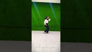 aval varuvala song#trendingreels #dance #shortvideo #youtubeshorts #instagram #suriya#entertainment