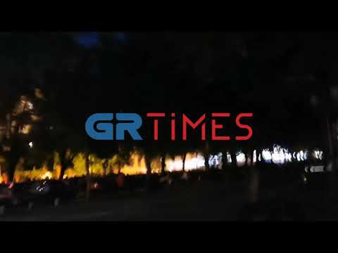 Μολότοφ και δακρυγόνα Θεσσαλονίκη - GRTimes.gr