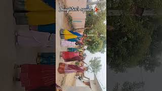 daughter's squad 💃🏻😂#bloopers#leftrightleft#dancevedio#fullmasti#trending#ytshorts#viral #wedding 🥳😎