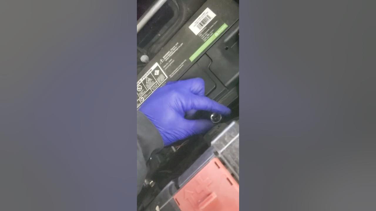 2017 Mercedes E300 battery replacement - YouTube