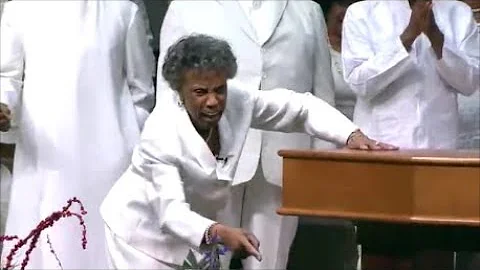 Dr. Lou Della Evans Reid Choir Praise Break At Rev...