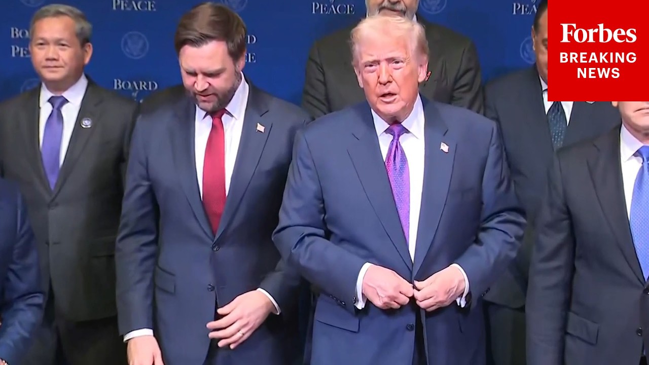 BREAKING NEWS: Trump And JD Vance Take 'Family Photo' At Board Of Peace Event