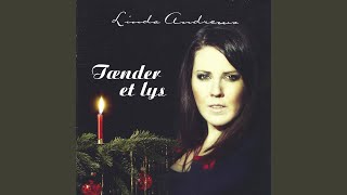 Video thumbnail of "Linda Andrews - God jul – krigen er slut"