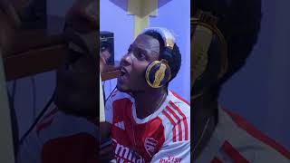 usuruke kwanz hii post  hii ni short ya nyimbo yang mpya soon nitaiachia kwahy tukae mkao wakula