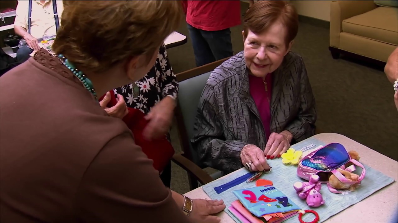 Fidget Chicks (Texas Country Reporter)