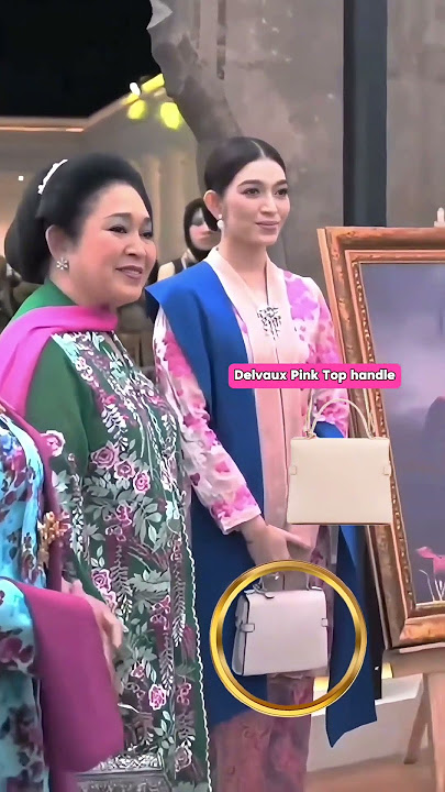 Harga tas selvi ananda istri gibran saat bersama titiek soeharto memperingati hari kebaya#shorts