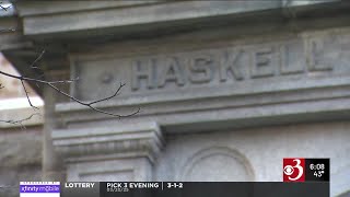 Feds force Haskell Free Library to limit Canadian access