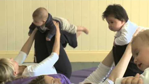 Yogababy Mummy and Me Yoga  with Suzanne Swan