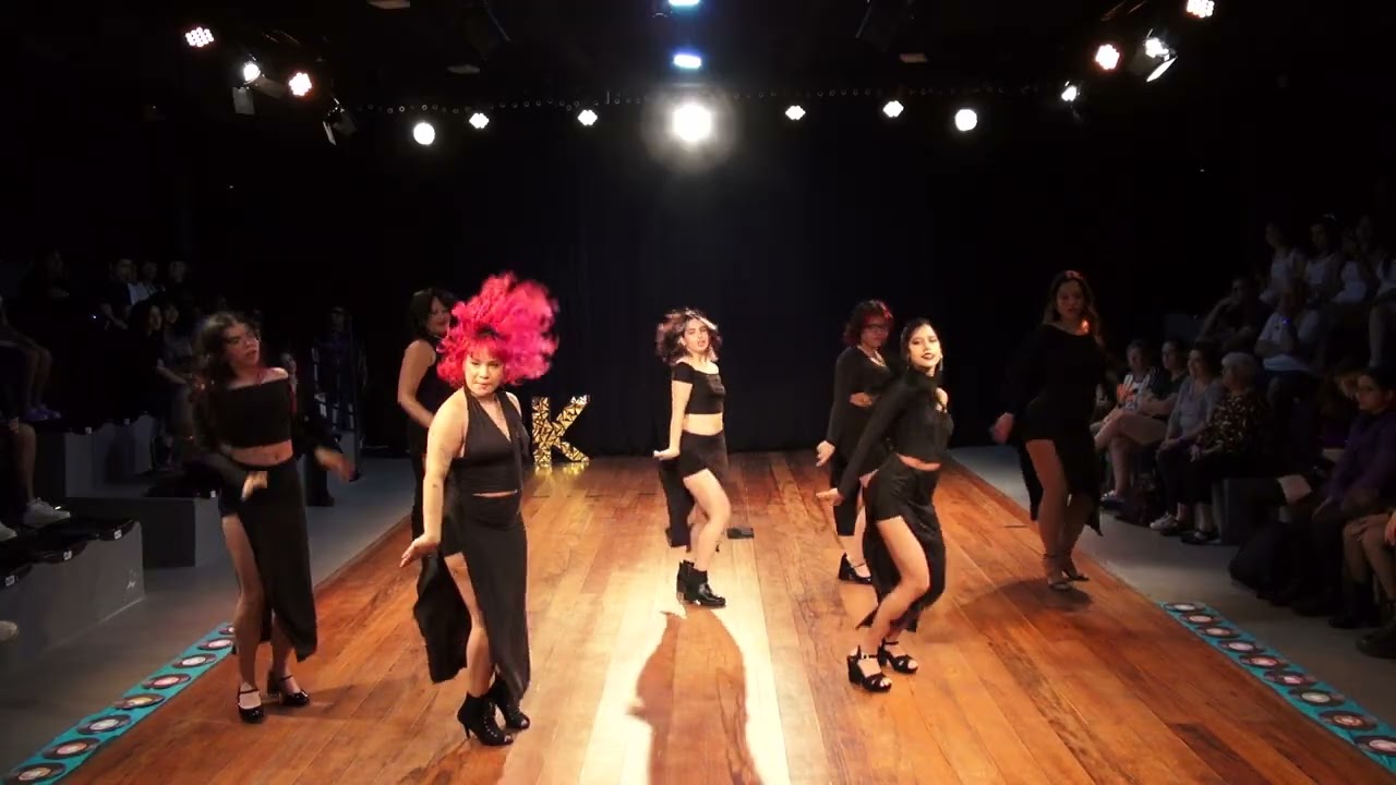 KC Fest Old Edition - Apresentação Especial: Staffs KC Fest -  Coming of Age Ceremony - Park Ji-yoon