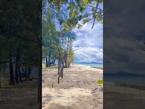 شاطئ غير معروف في بوكيت 