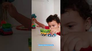 Brincando Com Meus Brinquedos Sozinho