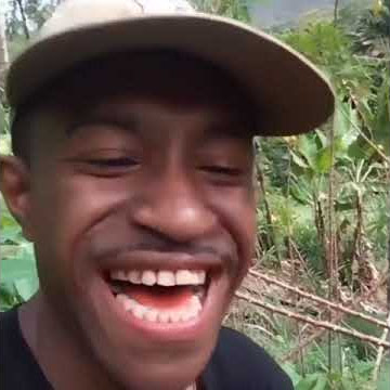 pacarmu ganteng..?? bisa cabut singkong tidak..??? LEMAH