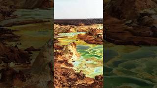 Dallol &amp; Volcano Erta Ale in the #danakil #ethiopia #hottestplaceonearth #shorts #dallol