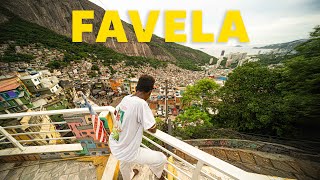 Vivre dans la plus grande FAVELA du Brésil (Documentaire)