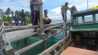 ternyata ada banyak pulau indah dan orangnya ramah.. daerah posek kab lingga