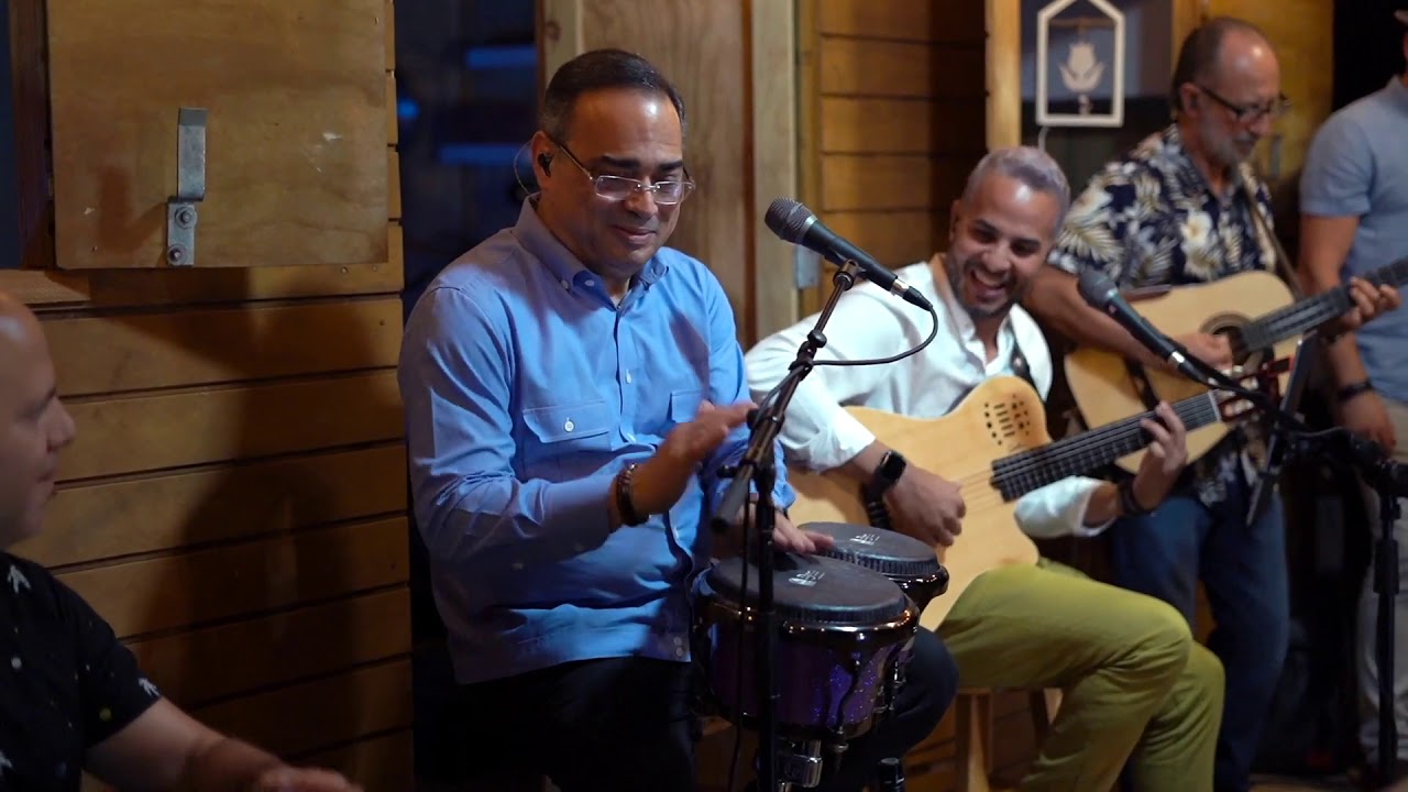 Descarga de Bongó de Gilberto Santa Rosa (Live Sesiones Desde La Loma) -  YouTube