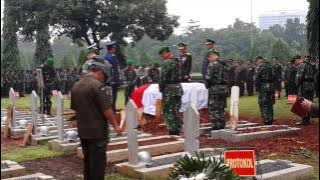 Upacara Pemakaman militer