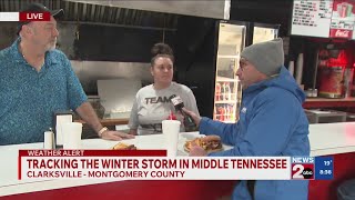Clarksville restaurant remains open amid winter weather