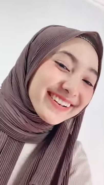 WANITA HIJAB CANTIK BANGET‼️BIKIN HALU.