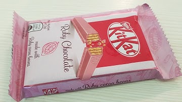 KitKat Ruby Chocolate Nestlé made with Ruby cocoa beans Unboxing 2020