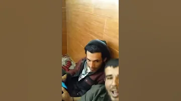 ايه ياخنين 