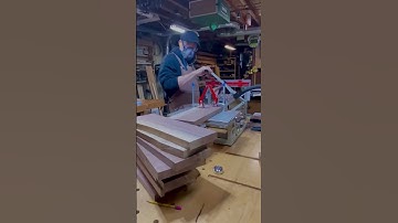 Easy Handles #woodworking #woodshop #woodworkingtips #pantorouter #liveedgewood #servingboard