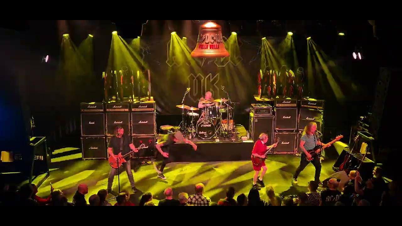 ACDC-UK 24 November 2024 Zoetermeer -  Poppodium Boerderij