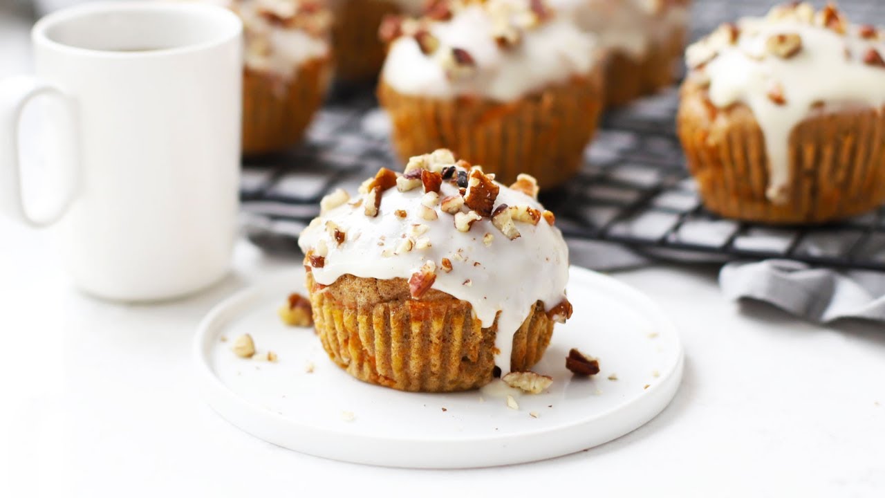 Healthy Carrot Cake Muffins