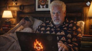 Turd On The Street | Glenn Beck's wife gets word Netanyahu's died & been replaced by a duplicate!